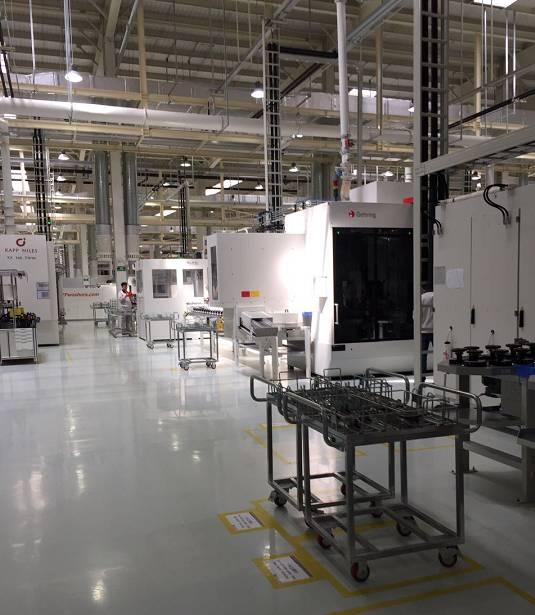 国产车崛起！首款豪华SUV的实力这么6？