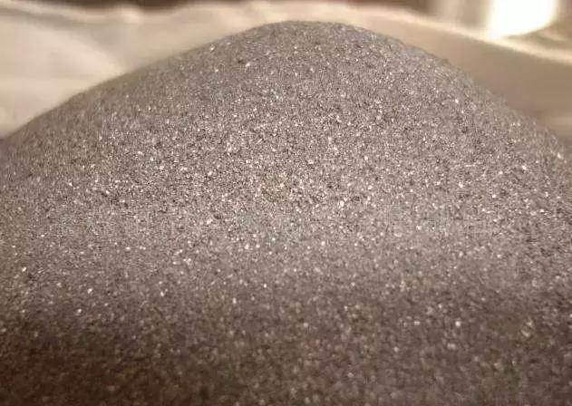 你为了金属漆多花的几千块，值吗？