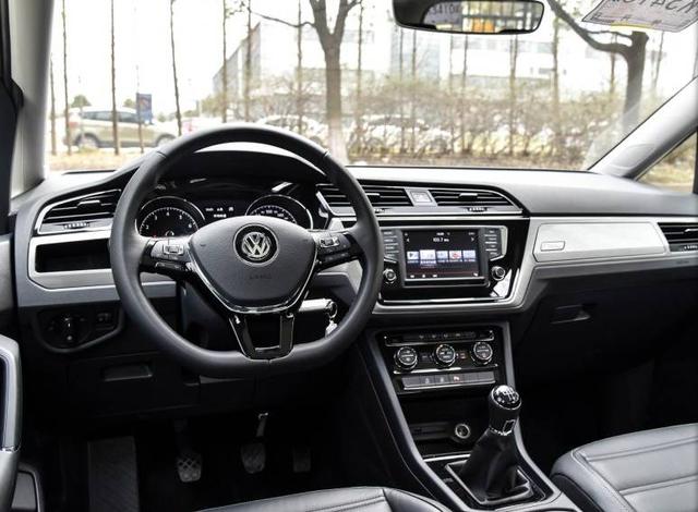 都来评评理！15万买个“面包”车，值么？