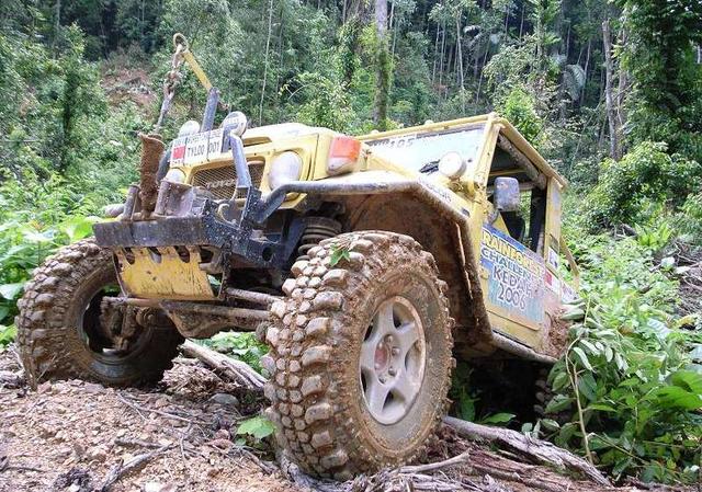 原来SUV竟然还能这么开？