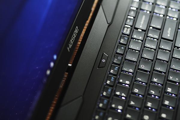 缺个玩守望先锋的游戏本?神舟这款价格低性能