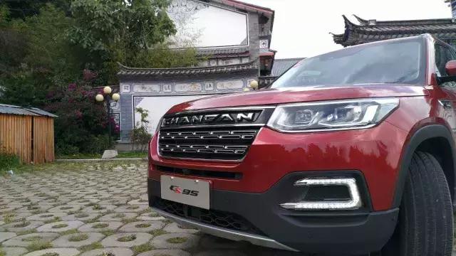 20万的精品大SUV？试驾长安CS95！