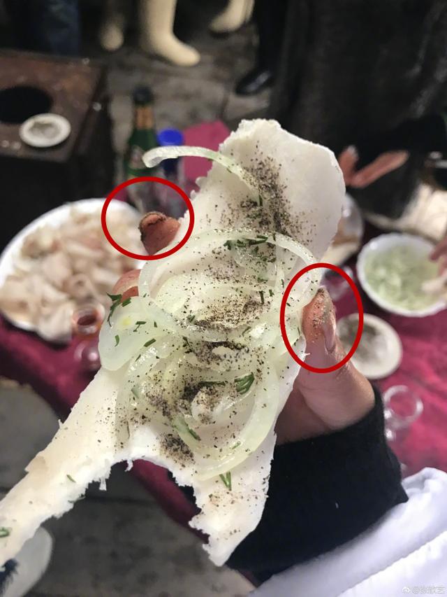 张歆艺晒"好吃到流泪"的一道菜,这句话说出了穷人和富人的差距