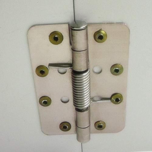 家里装隐形门到底用什么合页好?选错了后果不堪设想