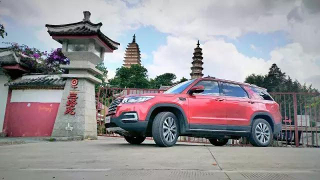 20万的精品大SUV？试驾长安CS95！