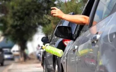 开车也有车品，这八种开车方式最“欠揍” 