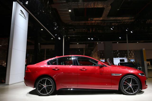 1dc30001d8c723b083c8