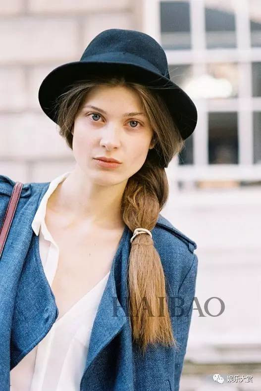 一顶爵士帽让你成为春天里的优雅lady