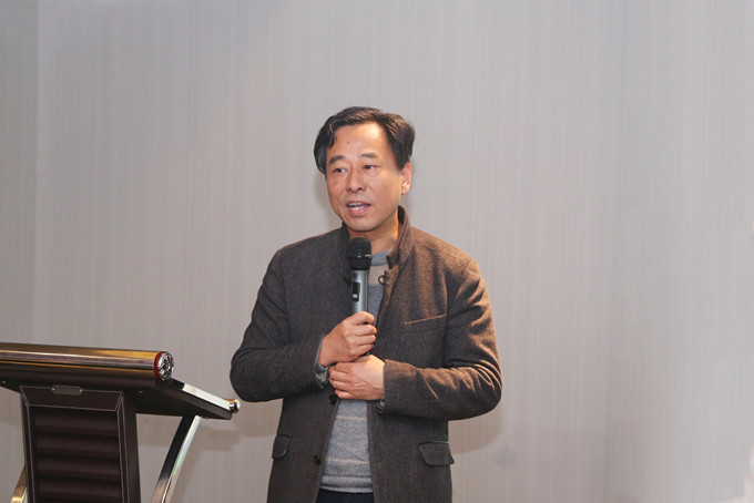 jpg资深高级经济师,咨询师和资本化导师苏东江分享人工智能和共享对