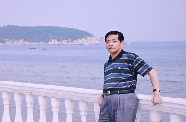 教育界专家专访著名美育教育理论家彭吉象